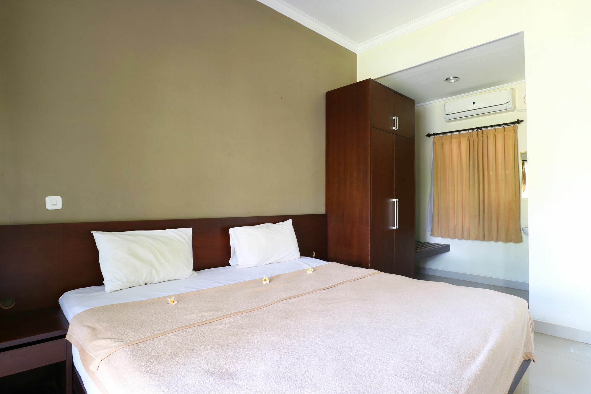 Hotel Gm Lovina Esterno foto