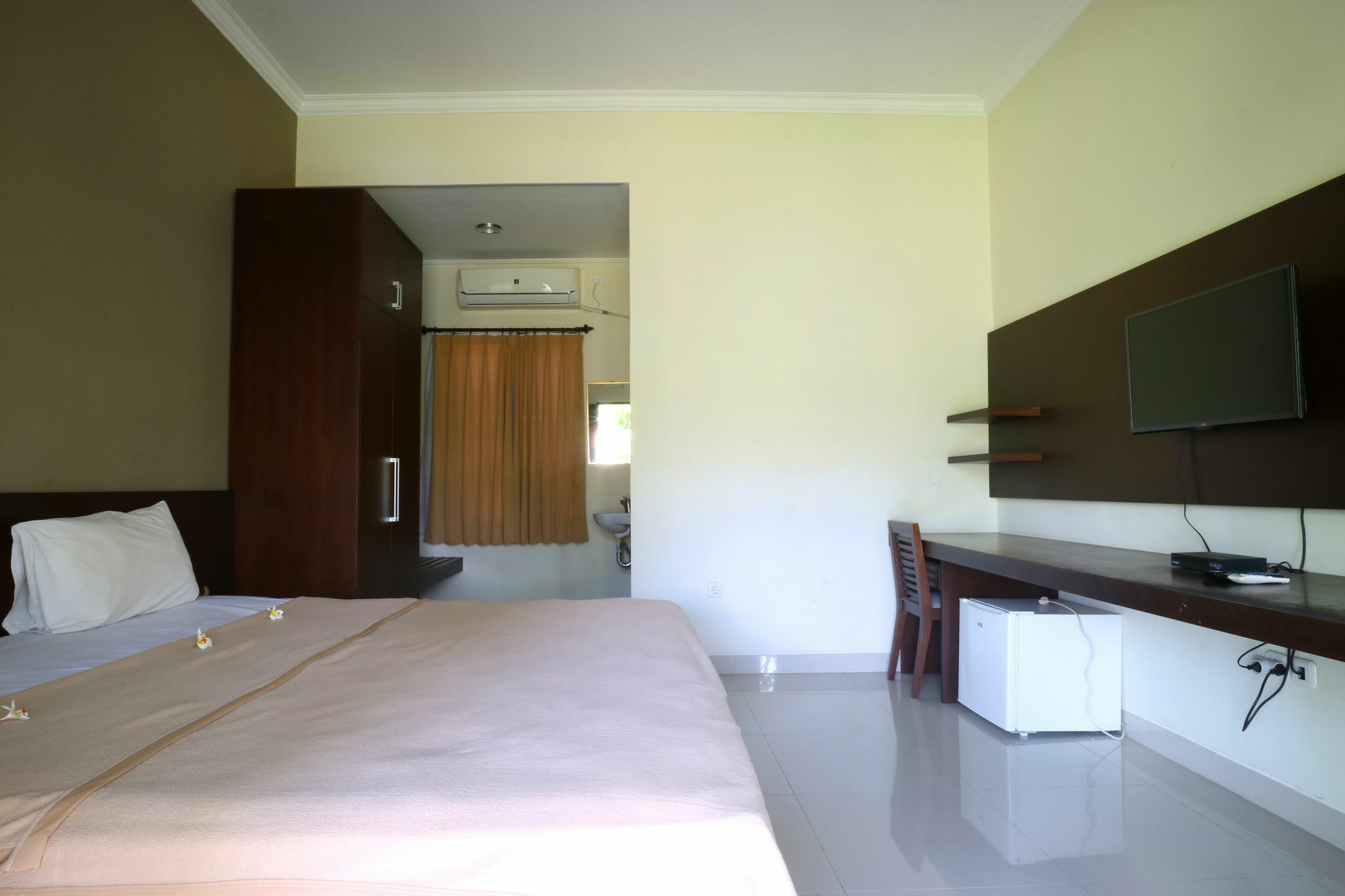Hotel Gm Lovina Esterno foto